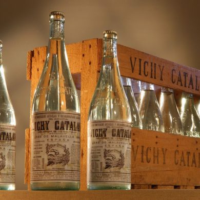 Vichy Catalán botellas en los años 40